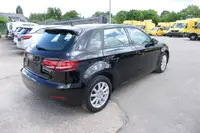 Audi A3 Sportback 30 TDI KLIMA NAVI - Thumbnail 3