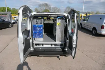 Fiat Fiorino 1,4 Natural Power 2-Sitzer Flügeltür Fiorino 1,4 Natural Power 2-Sitzer Flügeltür