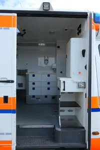 Mercedes-Benz 319 Sprinter 6-Zylinder Krankenwagen  Strobel - Thumbnail 11