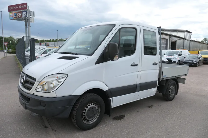 Mercedes-Benz Sprinter 209 CDI DoKa AHK - Image 1