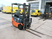 Toyota 7FBEST 15 3-Rad DUPLEX HUBHÖHE 3m - Thumbnail 5
